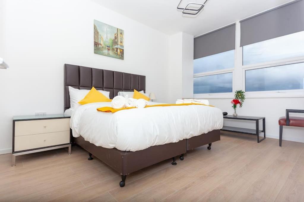 Flat 403 One Bedroom Apartment 버밍엄 외부 사진